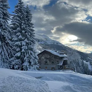 https://cherz-romantic-house.hotelinveneto.com